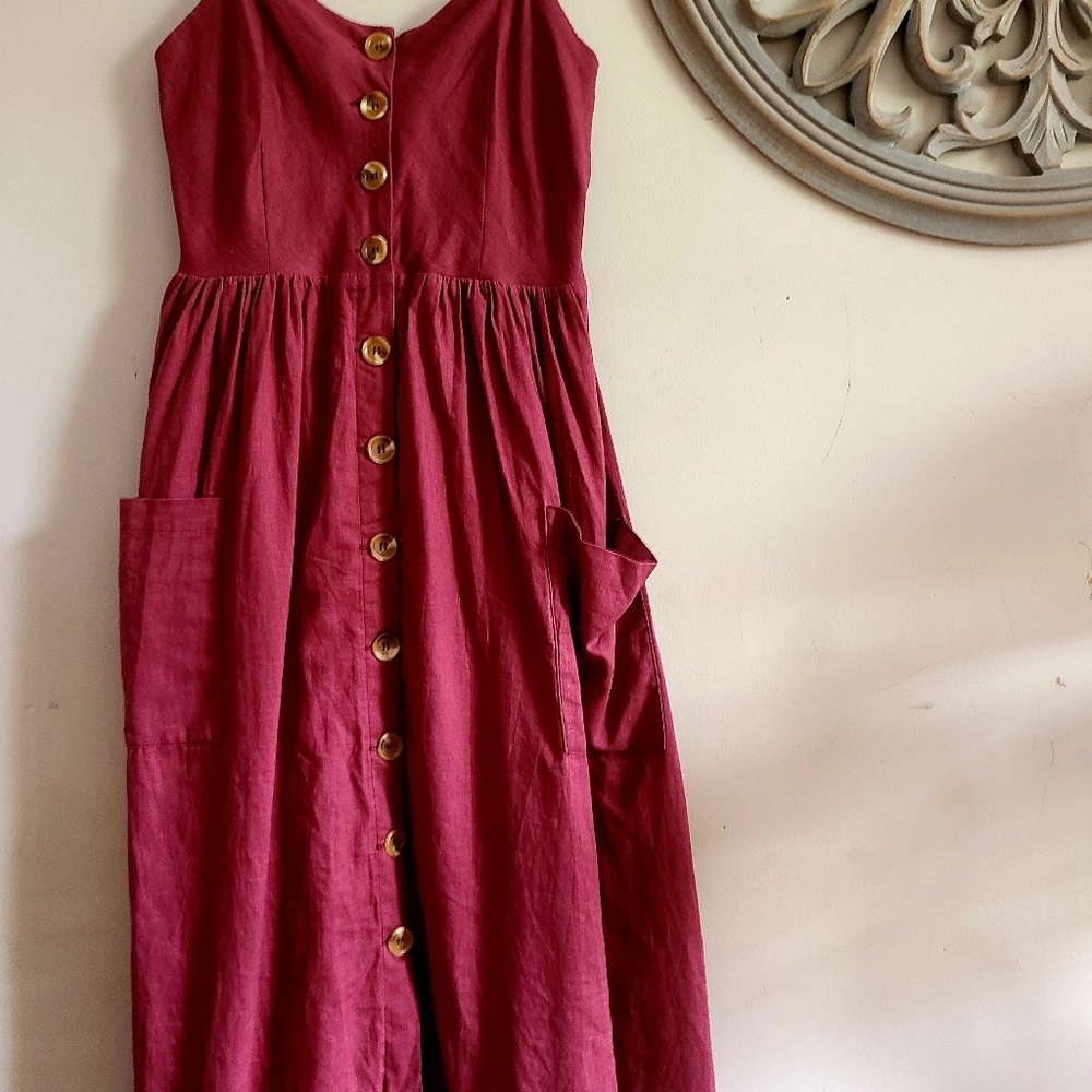 Linen dress with pockets
